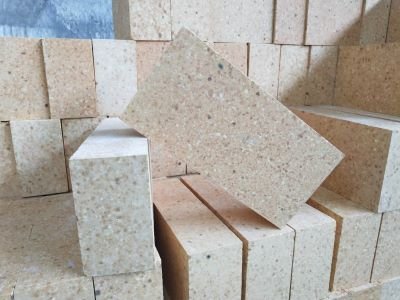 AZS brick