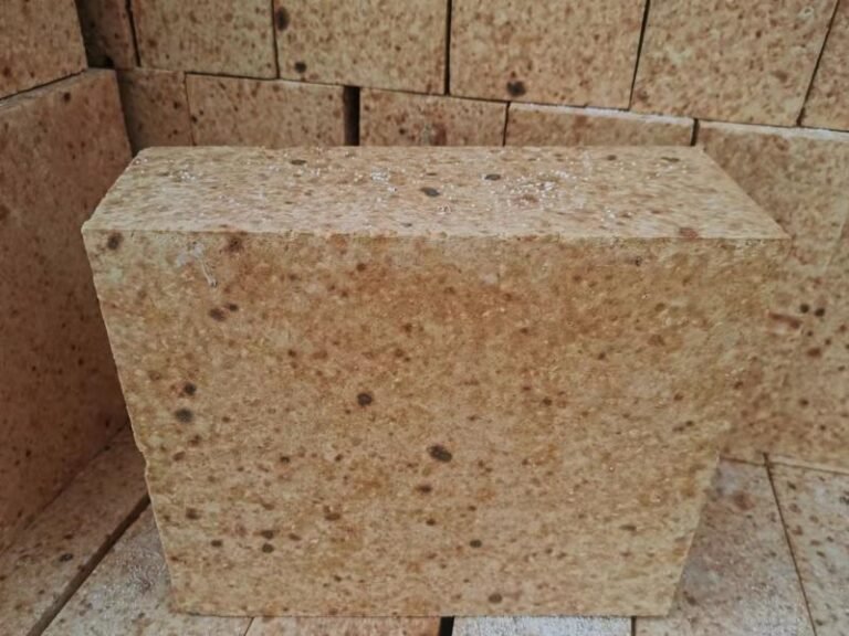 zirconium-mullite bricks
