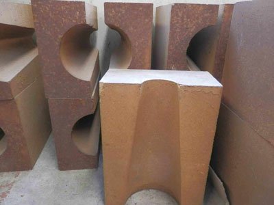 Magnesia brick