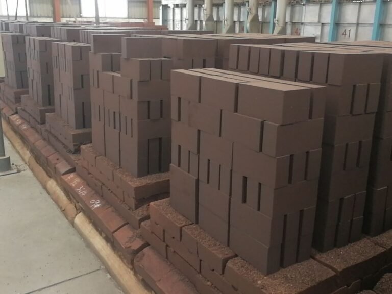 magnesia-chrome bricks