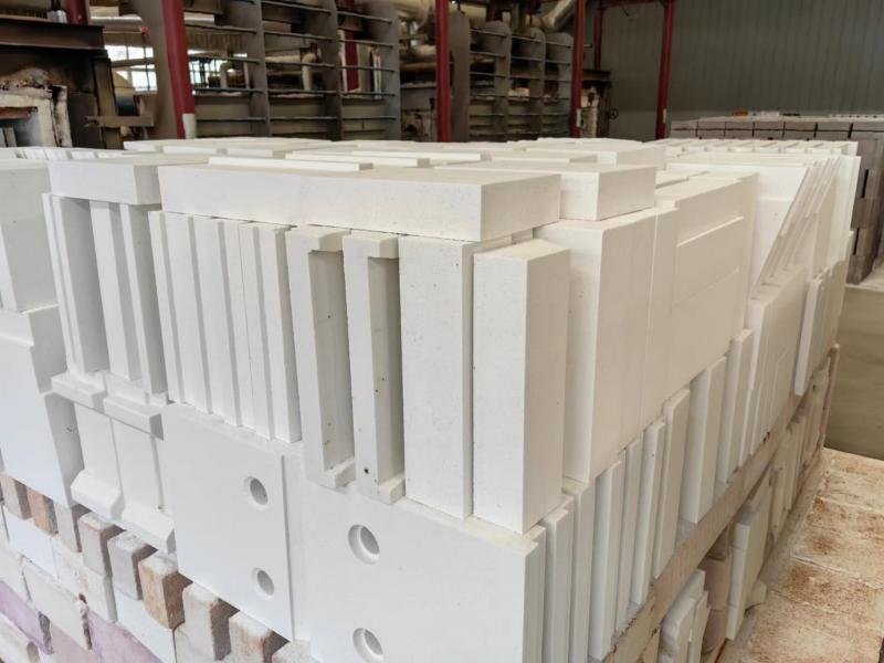 Lianxin- corundum bricks